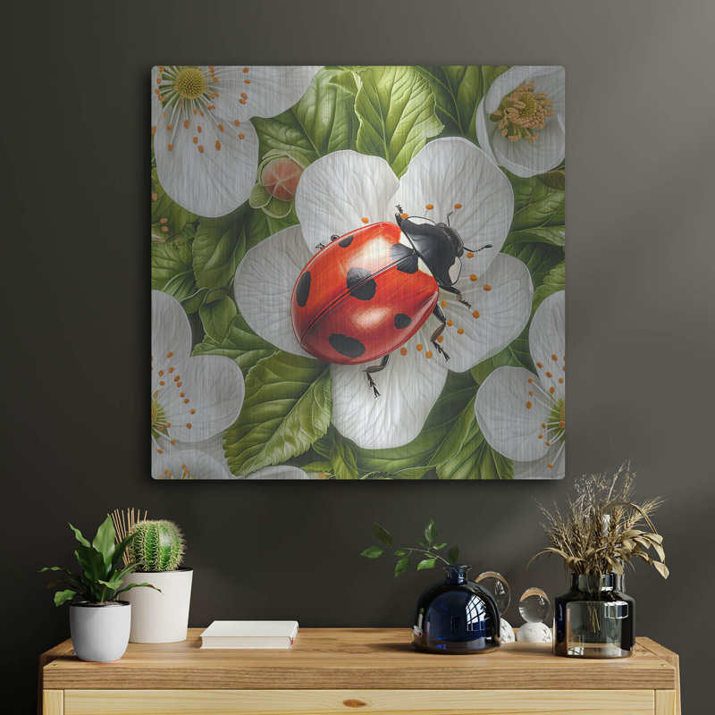 Art mural en métal luxueux «Ladybug Spring 1» par Momart, H 24 po x l 24 po