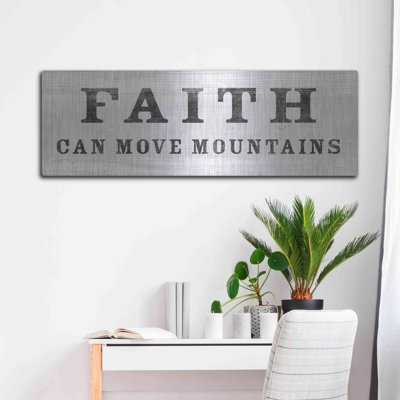 Trinx «Signs of Faith VI» par Sue Schlabach, art mural en métal