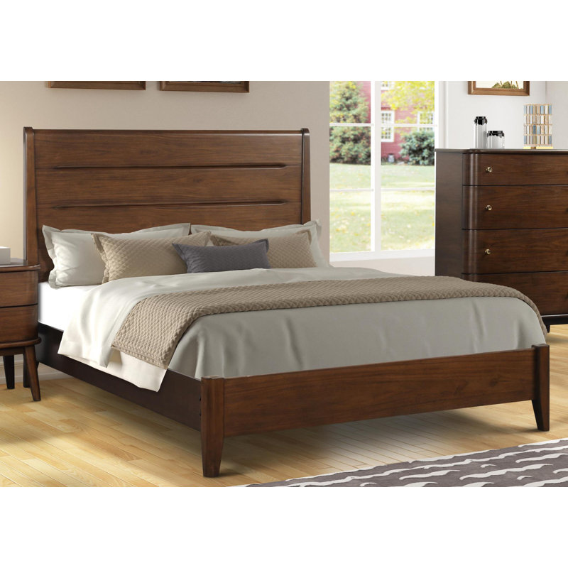 Clyve Slotted Panel Bed, King 