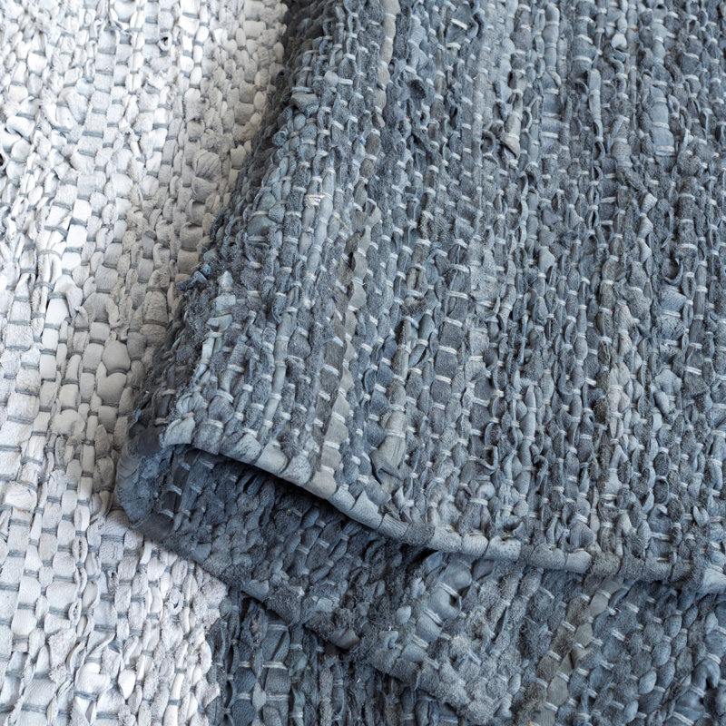 Tapis de couleur unie en coton tissé à la main gris foncé Exley, Rectangle de 5 pi x 8 pi