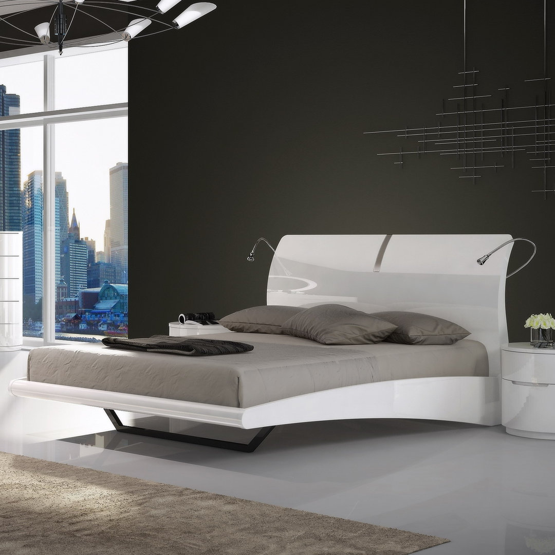Edmond Platform Bed Ivy Bronx 