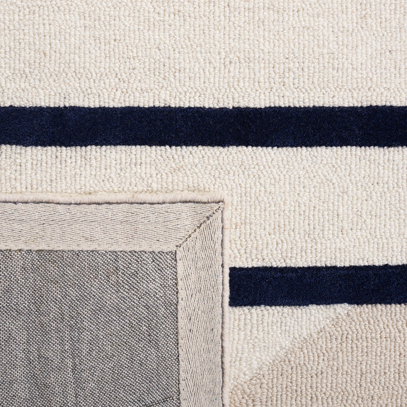 Arabelle Handmade Wool Cream/Black Rug, Rectangle 5' x 8'