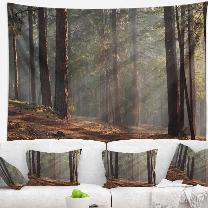 Tapisserie «Rays of Sun in Dense Forest», H 78 po x l 92 po