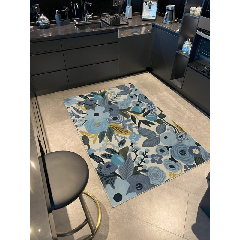 Tapis intérieur / extérieur bleu en polypropylène tissé à la machine Elery, Rectangle 3 pi 11 po x 6 pi 7 po