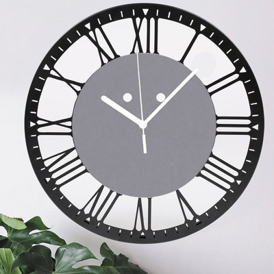 10" Round Iron Wall Clock with Silent Quartz Movement, Roman Numerals, UV-Printed Design