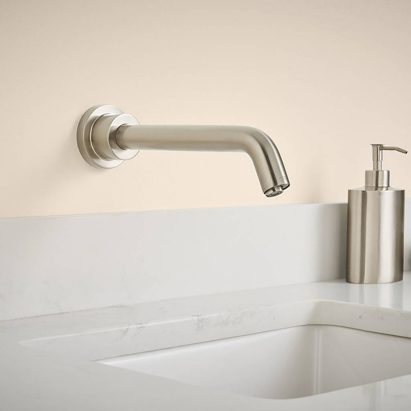 Robinet de salle de bain fixé au mur moins les poignées Serin
