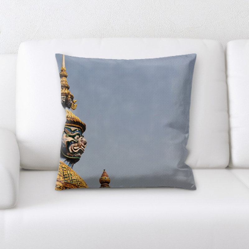 Coussin statue