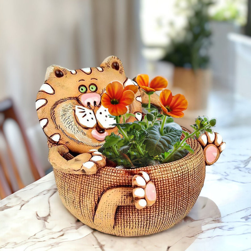 Foehr Pot Planter