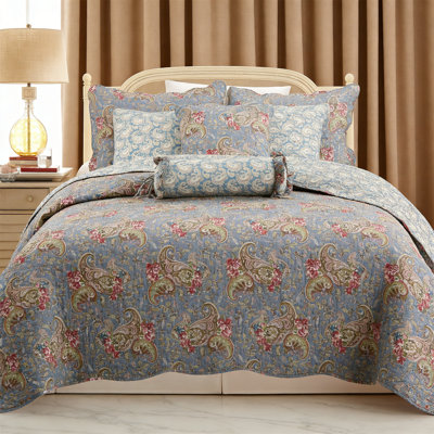 King Cotton French Floral Blue Scalloped Reversible Quilt Set - Provence Garden