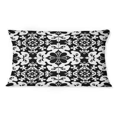 Imprimé mosaïque noir et blanc VI - coussin lombaire traditionnel
