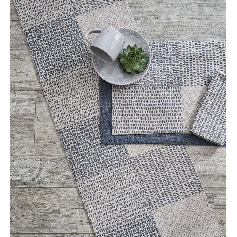Chemin de table Brayten