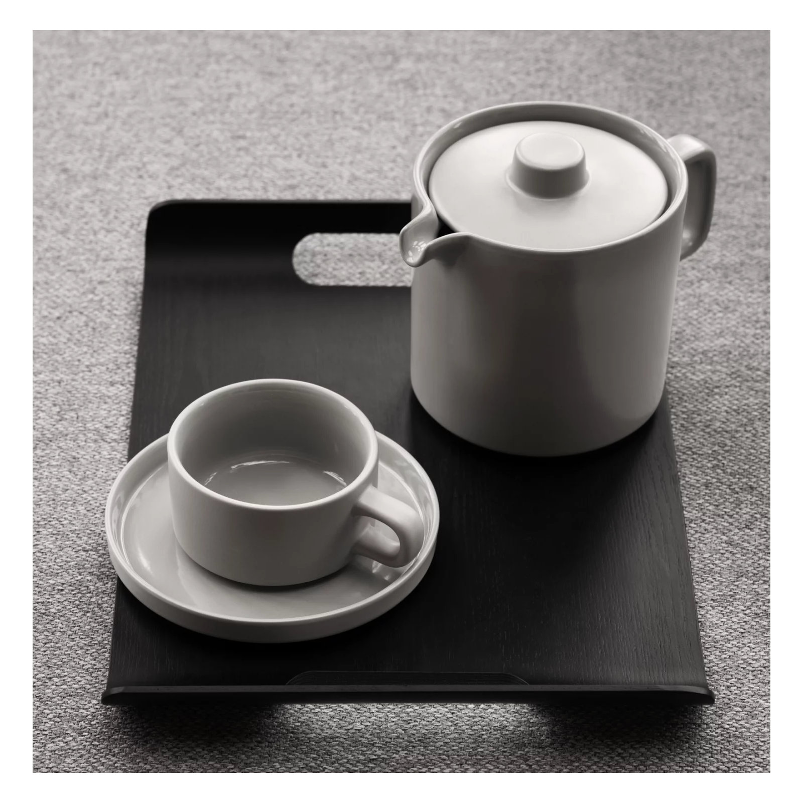 PILAR Stoneware Teacup & Saucer, Moonbeam