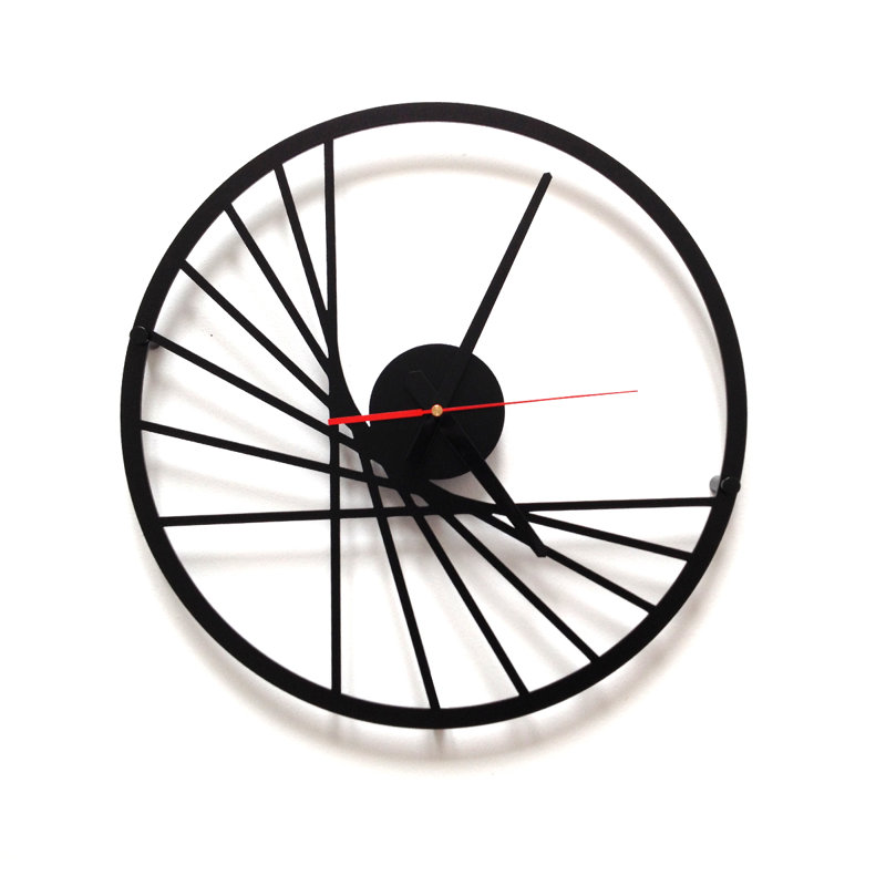 Gualfredo Metal Wall Clock