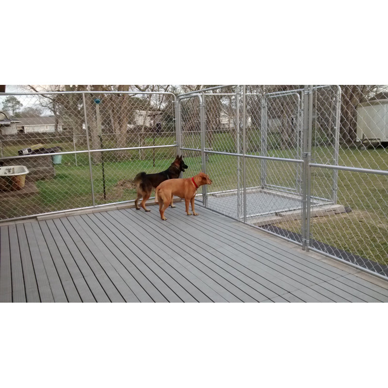 47.5'' H Panel Plastic Kennel Deck