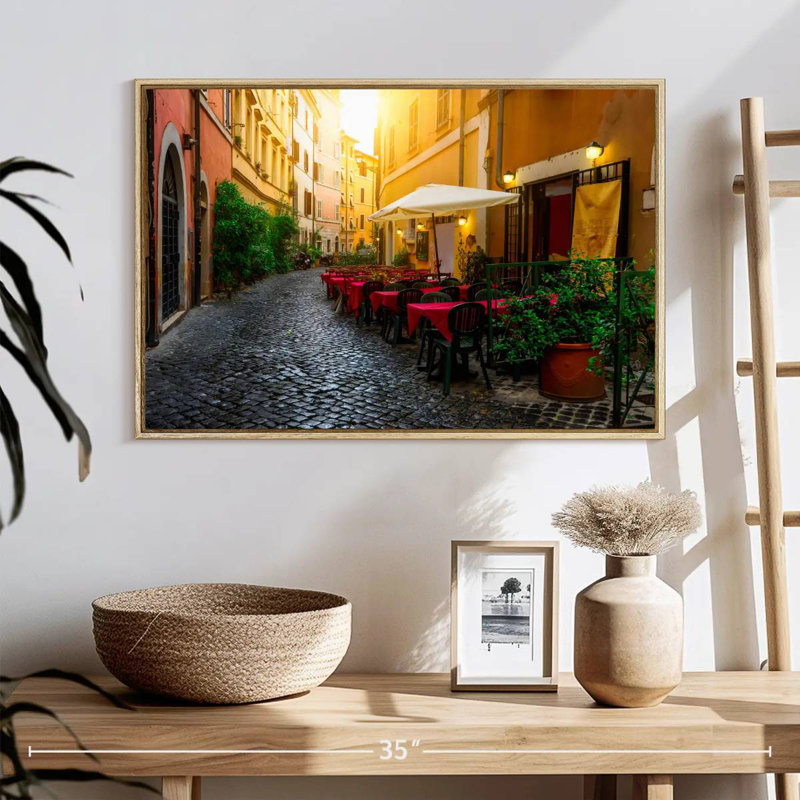 Bistro Trastevere, 25 po x 17 po, Cadre flottant en bois naturel