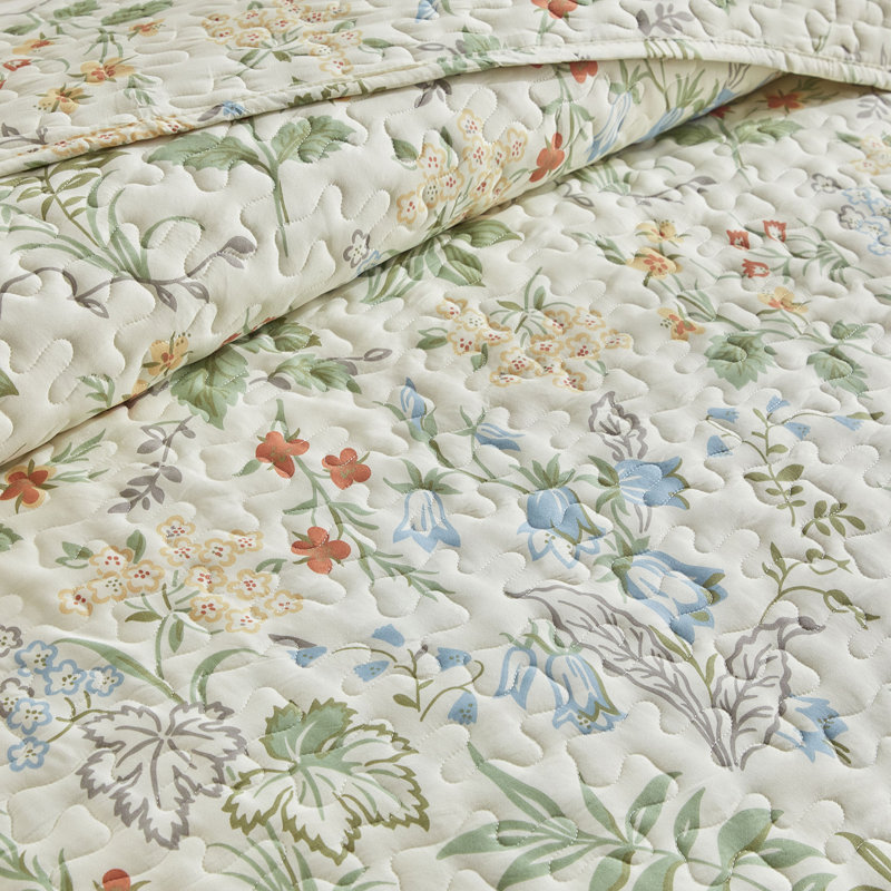 3 Piece  All Season Cottagecore Microfiber Quilt Set, Green Floral, King Quilt + 2 King Shams
