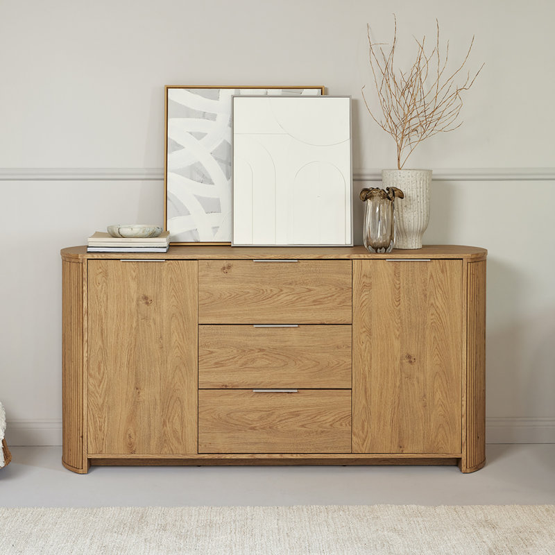 Morriston 160 3-Drawer Sideboard