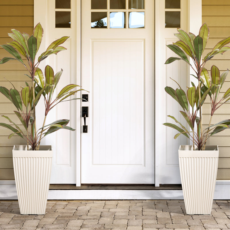 Boîte à fleurs en plastique Genecis, Blanc, H 22,75 po x l 14 po x P 14 po
