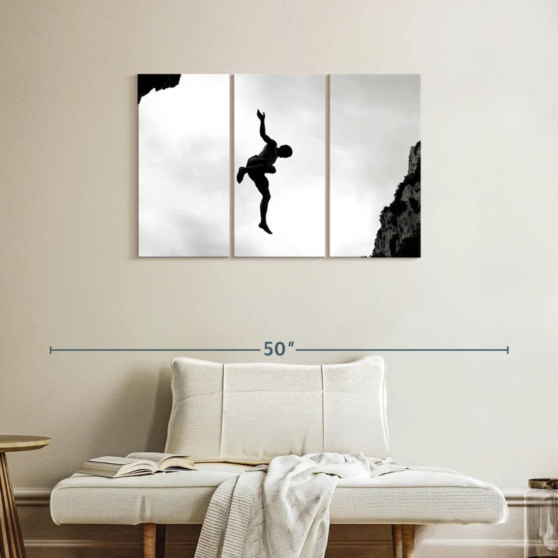 Sireci Extreme Climbing Fall, 24" H x 38" W