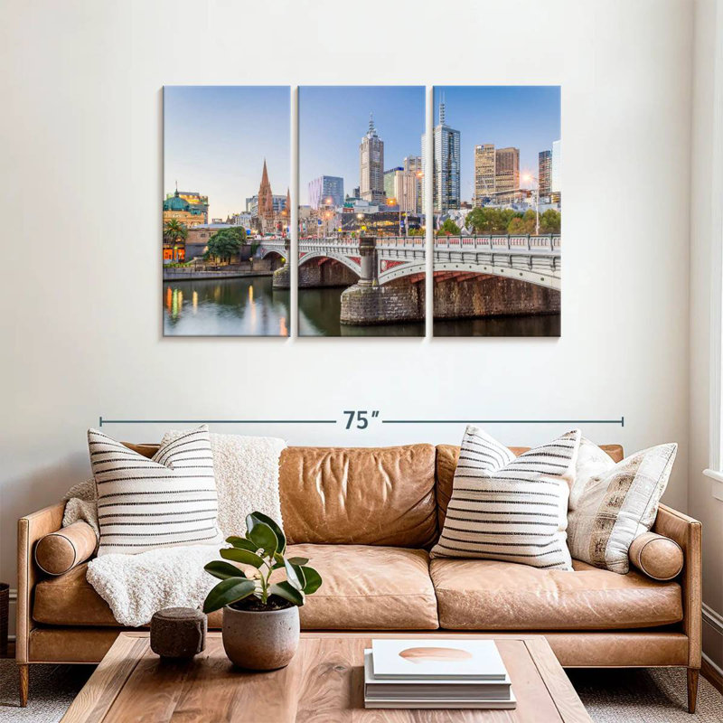 Melbourne City, 36" H x 57" W