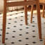 Table ronde en bois de cerisier-106973633-106973634