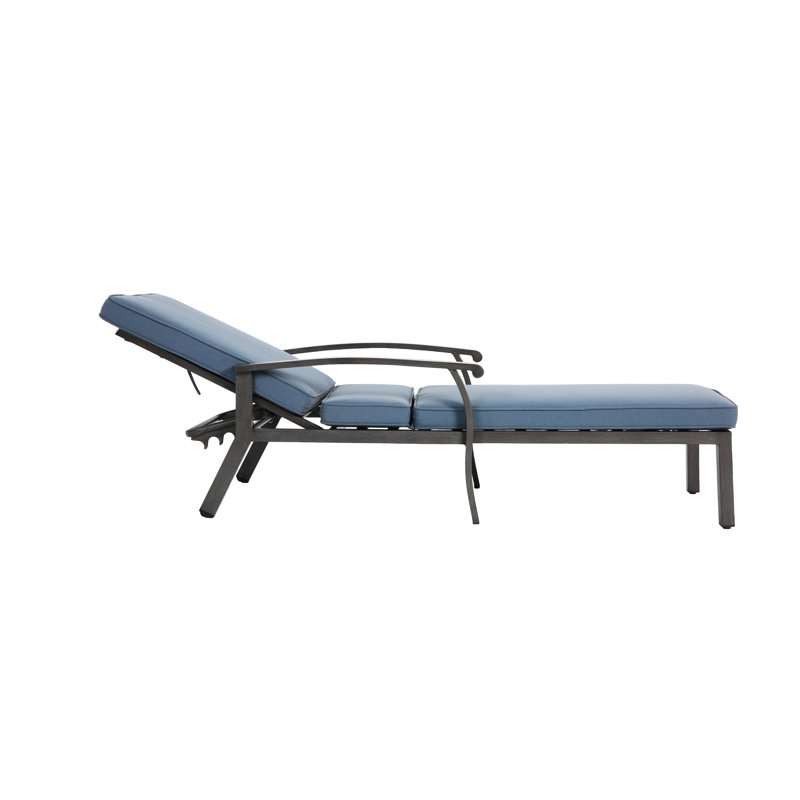 Aluminium Cast Lounge Chair