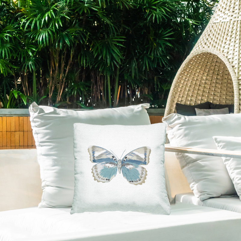 Coussin d'extérieur Mute Blue Butterfly Casual par Julia Bosco
