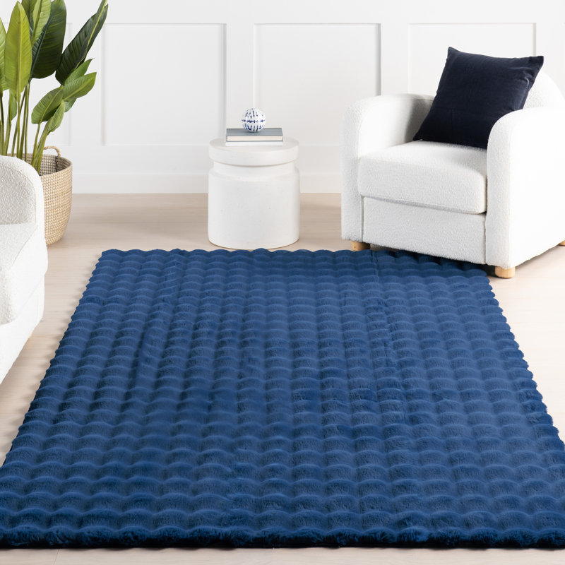 Jeni SuperiorWash Solid Faux Rabbit Machine Washable Area Rug, Runner 2'5" x 8'