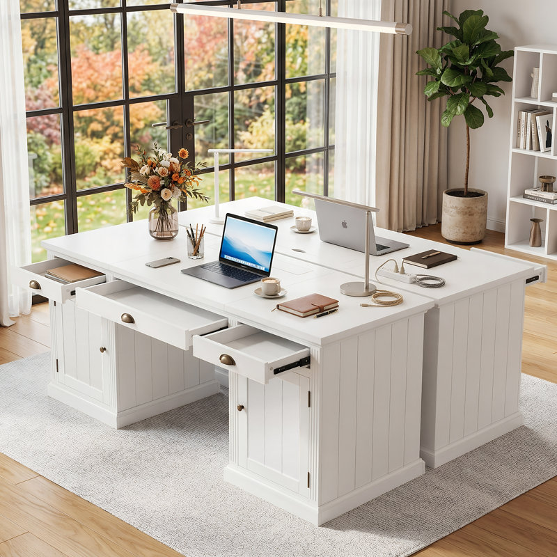 Bureau de direction 67,8 po Farmhouse, Porte massive
