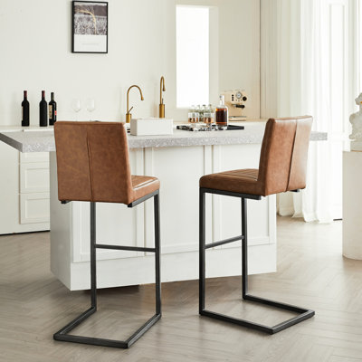 Brown Faux Leather Bar Stool, Ergonomic Seat, Square Base, For Dining Room And Kitchen Island, 2 , Classic Design Stool With Black Metal Frame, Thick Foam Filler, Ideal Home American Style