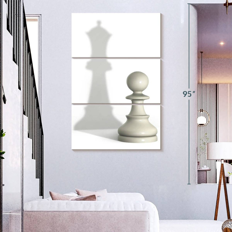 Senne Queen Pawn Shadow, 32" H x 20" W