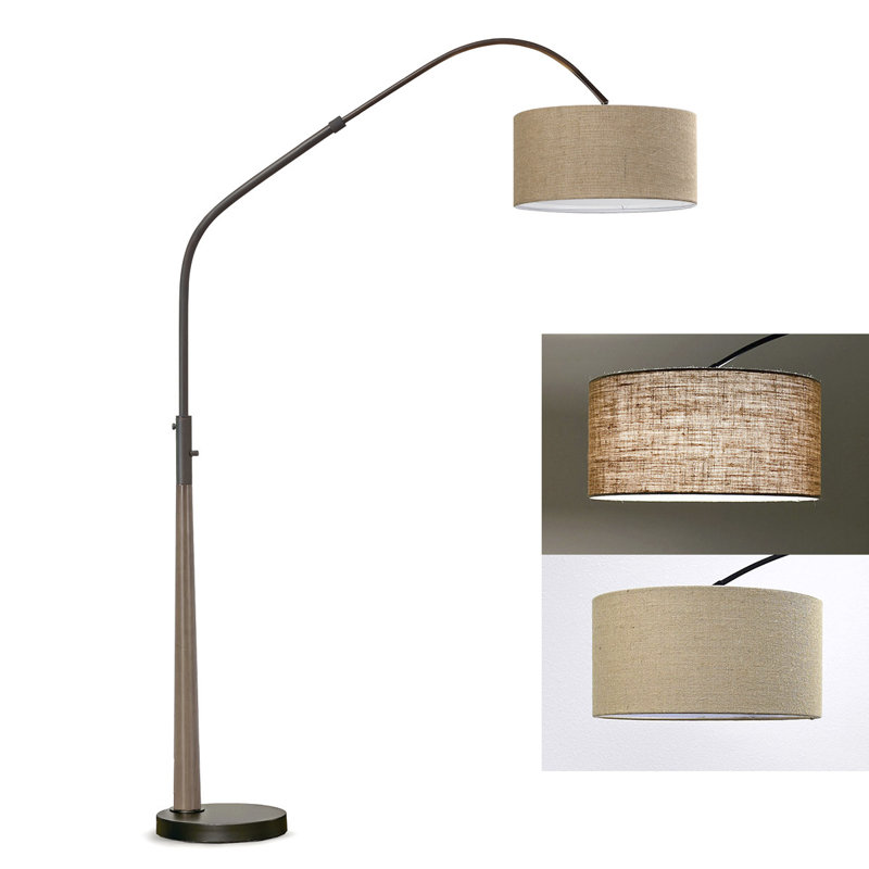 Lampe sur pied arquée en bois massif 81 po avec ampoule DEL à intensité variable Everly Quinn Quelia, Bronze foncé, Brun