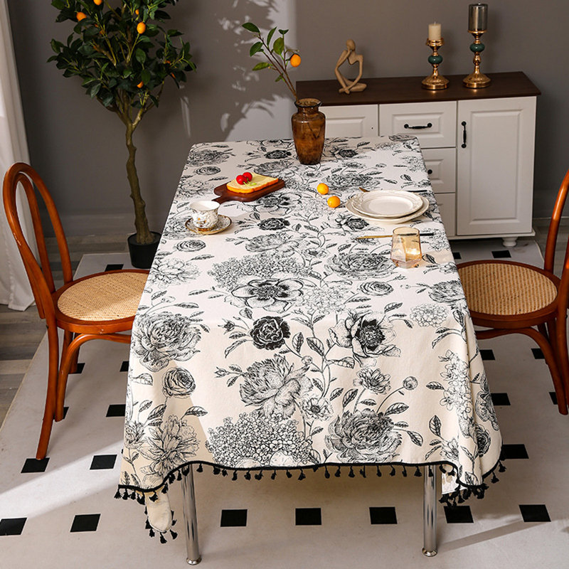Nappe imprimée à franges résistante à l'huile, 83" L
