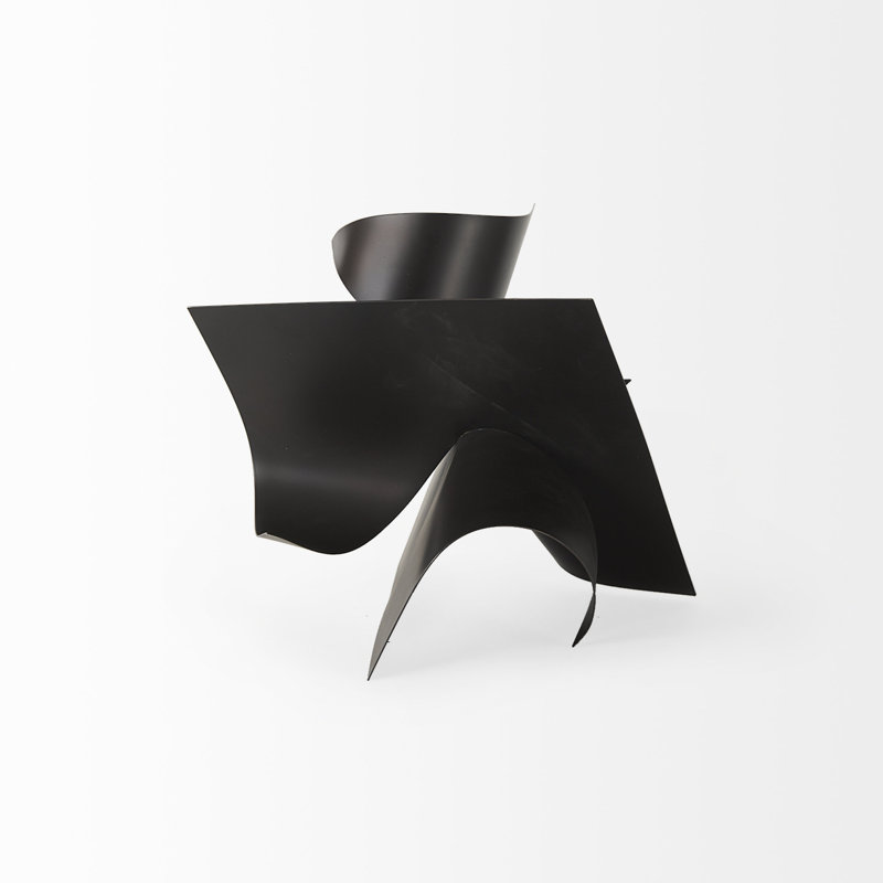 Bishock sculptural en métal, H 11,81 po x l 11,81 po x P 11,81 po, Noir