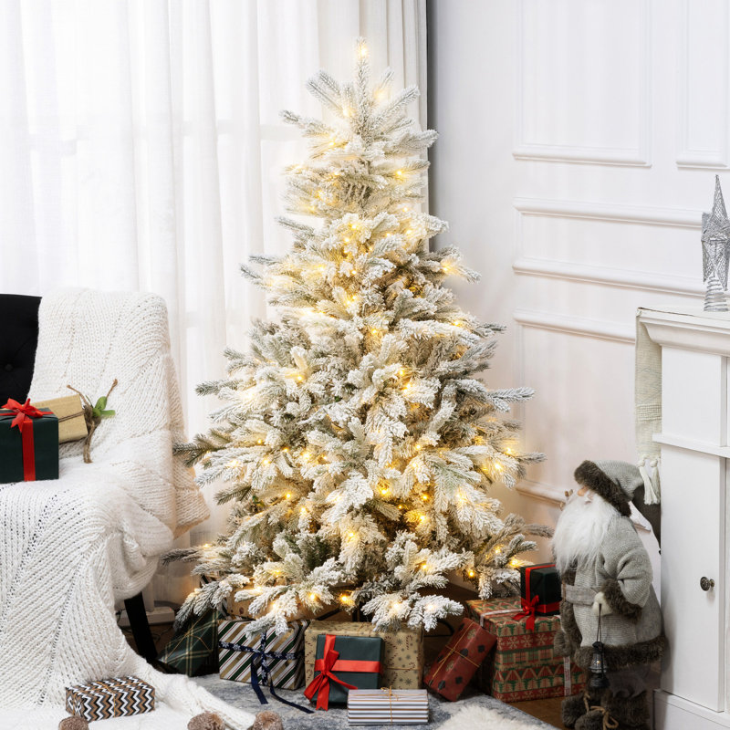Arbre de Noël enneigé 5 pi avec 931 pointes et DEL blanc chaud - articulé pour un assemblage facile et simplifié