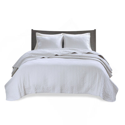 3-Piece White Quilt Set King/Cal King