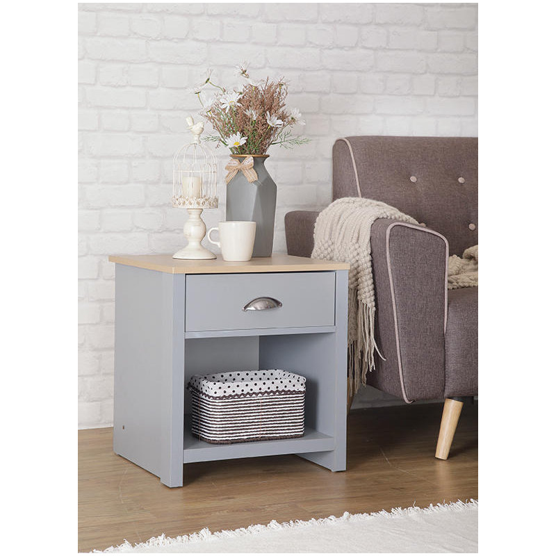 Aalieyah End Table, Grey