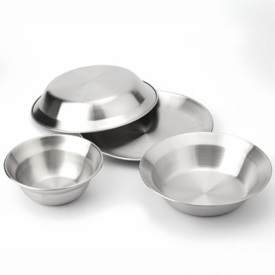 Service de vaisselle d'extérieur robuste en acier inoxydable 4 pièces Assiettes et bols en métal incassables de qualité professionnelle pour le camping, la randonnée et le camping-car Conception compacte et résistante à la rouille