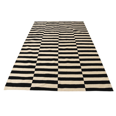 Tapis noir et blanc Orta