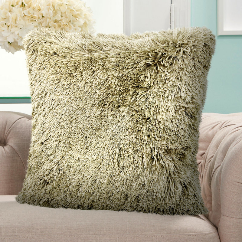 Housse de coussin en coton à poils longs de couleur unie, Taupe, Housse de coussin seulement - sans coussin