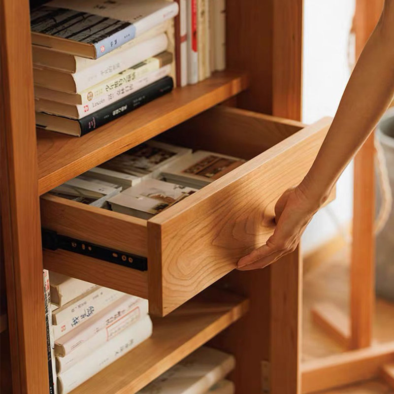 Bibliothèque fermée de style japonais