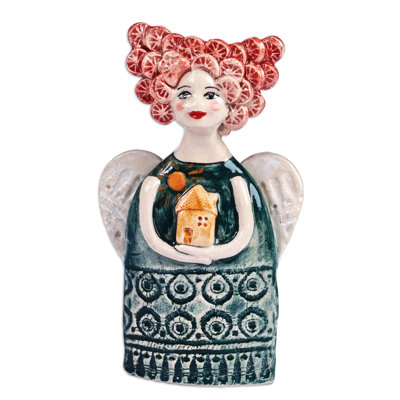 Sculpture ange en céramique Red Barrel Studio® avec pamplemousse