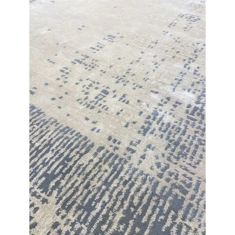 Conscious Chic Hand Knotted Indoor Rug