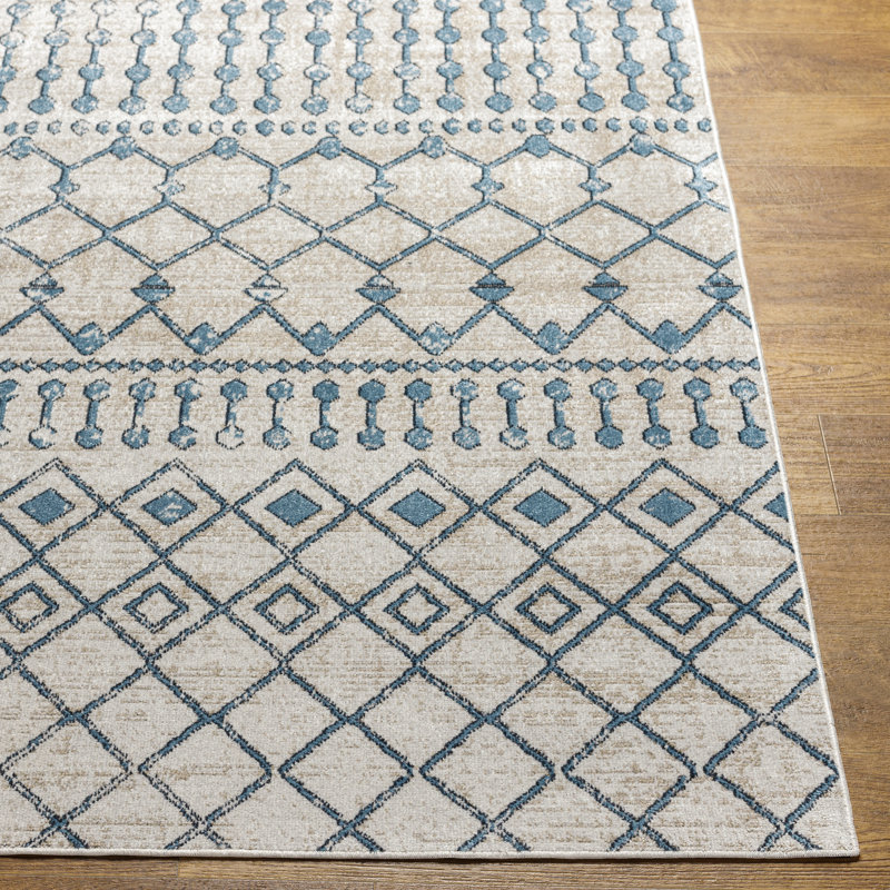 Newman Washable Moroccan Indoor Rug, Round 6'7"