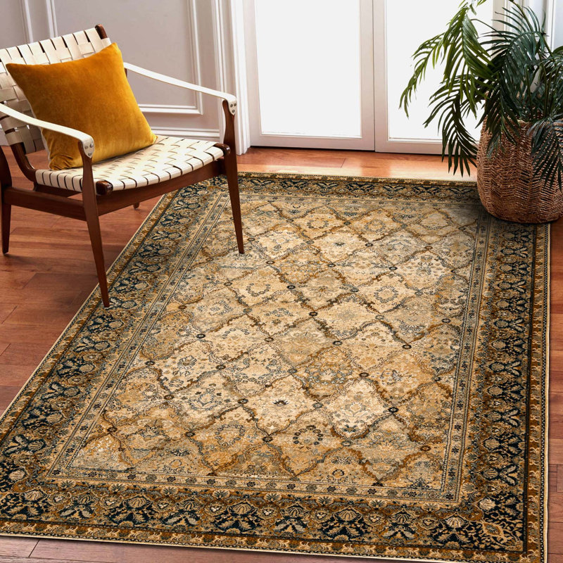 Azaiah Oriental Wool Area Rug, Rectangular 235 x 350cm