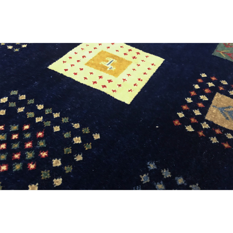 Hand Woven Wool Abstract Area Rug