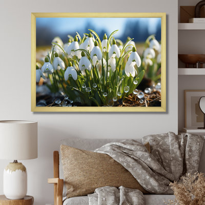 White Green Snowdrops Field III - Floral Wall Decor