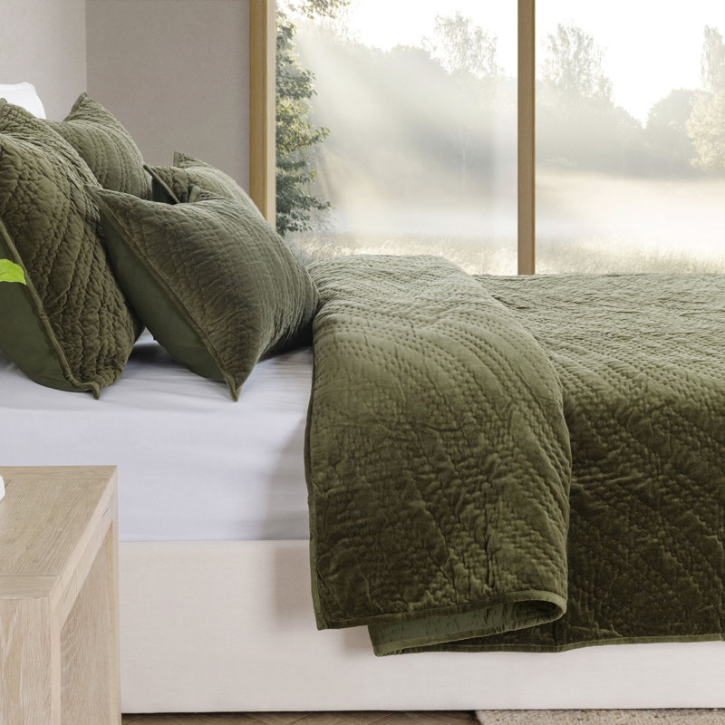 Elms Quilted Blanket, King, Green