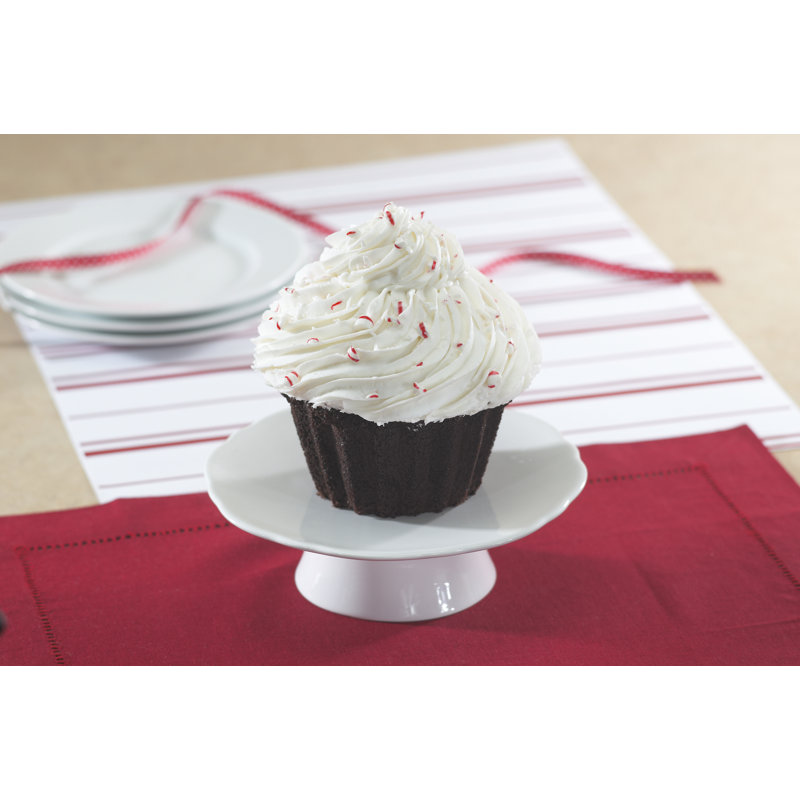 Nordic Ware 6 Cup Cute Cupcake Pan