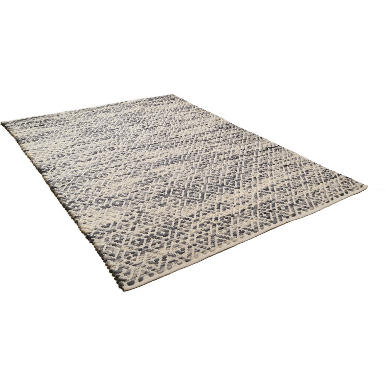 Smooth Comfort Geometric Hand Woven Area Rug